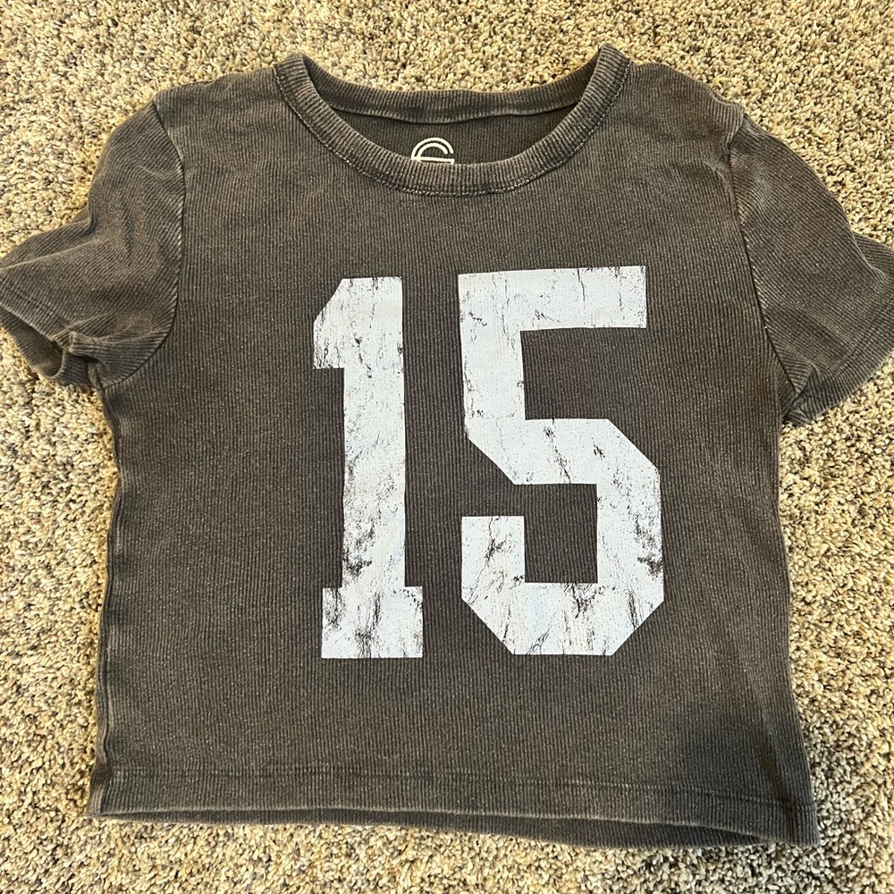 BRANDY MELVILLE INSPIRED Trendy gray number print shirt